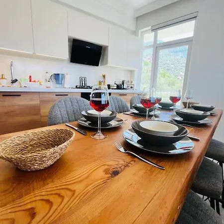 Apartament Luna House - Manzara, Jakuzi, 4 Yatak Odasi Fethiye