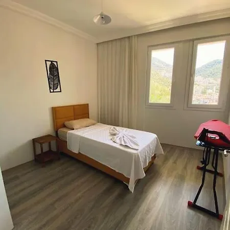 Apartament Luna House - Manzara, Jakuzi, 4 Yatak Odasi *